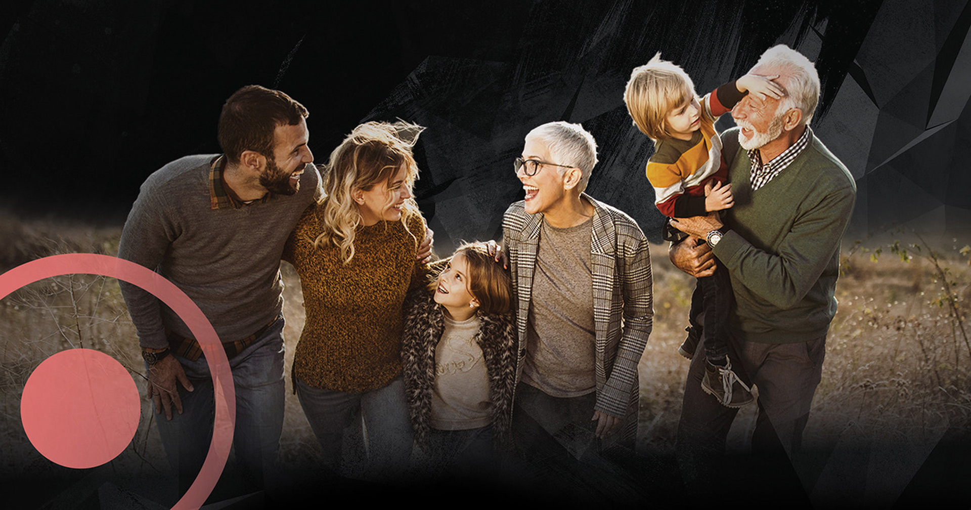 Familie beim Spaziergang