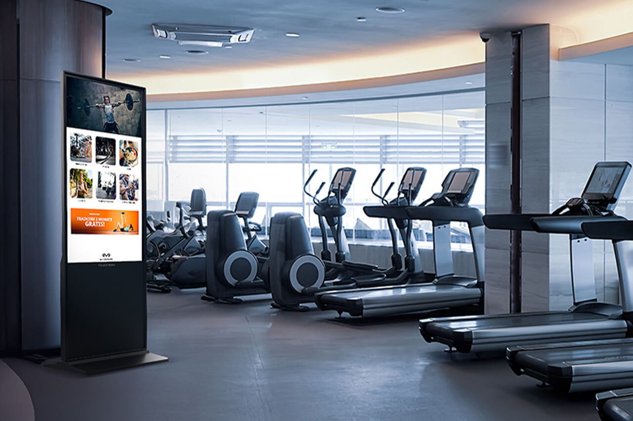 Der TOUCH:BAY in einem Fitnessstudio