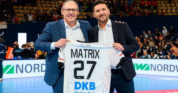 Fitnessgerätehersteller Johnson Health Tech wird neuer Offizieller Fitnessgeräte-Supplier des Deutschen Handballbundes. Die Partnerschaft beginnt am 1. Januar 2024. Die Marke Matrix steht dabei im Fokus.