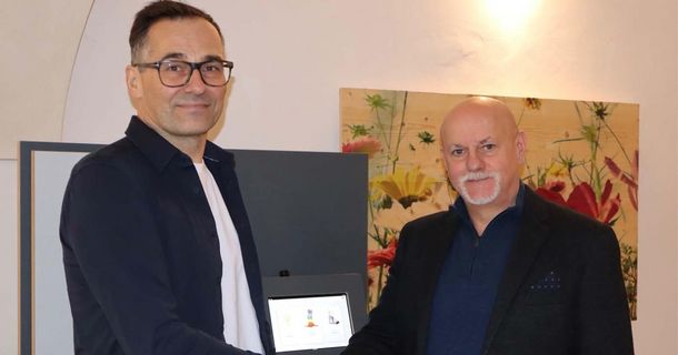 Stefan Resnitschek (CEO medcompany.at) und Thomas Hoffmann(CEO MINDZMOVE)