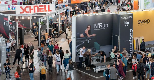 Volle Messehallen auf der therapie HAMBURG 