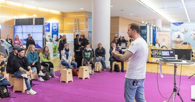 Neben einer interaktiven Fachmesse mit Produkten erwartet die Fachbesucher der therapie MÜNCHEN vom 3. bis 5. Dezember ein breites Kongressprogramm zur zertifizierten Fortbildung
