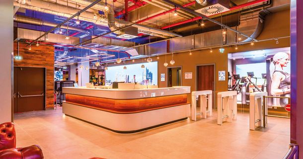 Der Empfangsbereich des Sports Club Hafencity