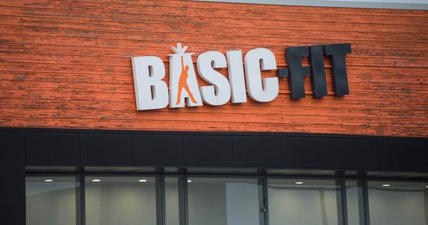 Basic-Fit Fitnessstudio von außen