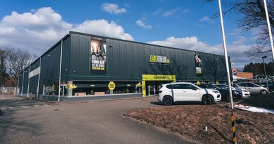 Außenansicht EASYFITNESS-Fitnessstudio