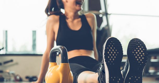 Der neue CBD+ Muscle Complex von feels.like soll die Muskelregeneration für Sportler mit 100% Wirkstoffdichte und natürlicher Zusammensetzung beschleunigen.