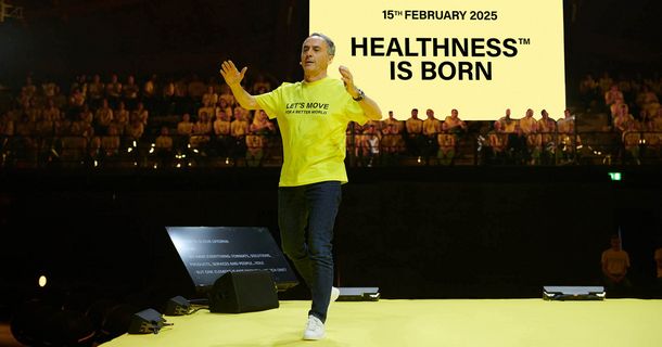 Nerio Alessandri präsentiert Healthness beim 25. Wellness-Kongress