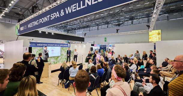 Die FIBO lockt vom 11. bis zum 14. April nach Köln. Neben Fitness stehen auch Wellness und Spa im Mittelpunkt der Messe – unter anderem in Hotels.