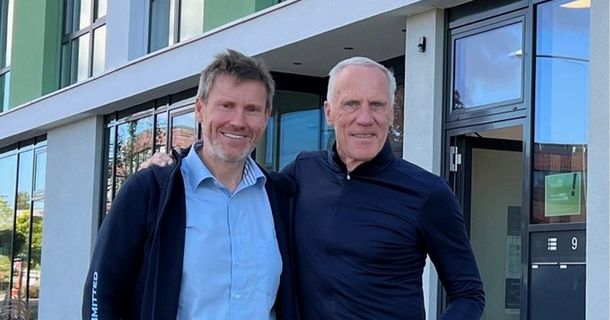 Siegfried Manz und Prof. Dr. Ingo Froböse 