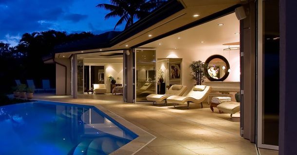 SUNFLEX Aluminiumsysteme GmbH bietet neue Systeme, die ästhetisches Design mit hoher Funktionalität kombinieren ermöglichen flexible Raumgestaltungen ermöglichen.
