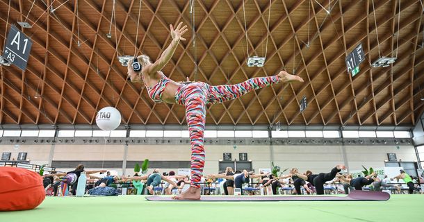 RiminiWellness 2024 bietet eine Vielzahl hochwertiger Schulungsprogramme, informative Konferenzen und praxisorientierte Workshops für Fachleute der Wellness- und Fitnessbranche, um die neuesten Trends zu erkunden und sich mit Experten zu vernetzen.