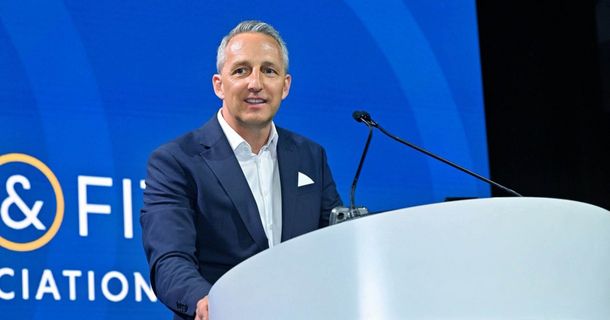 Martin Seibold mit Global Leader Award ausgezeichnet