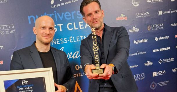 KORCE® Vertreter mit Award