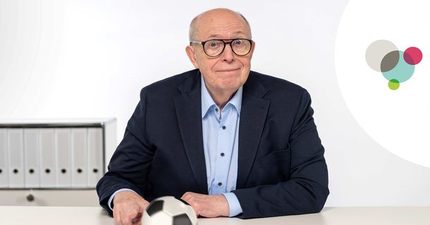 Reiner Calmund, Fußball-Manager-Legende und TV-Persönlichkeit, leiht sein Gesicht einer neuen Kampagne zum Thema „Betriebliche Gesundheitsförderung".