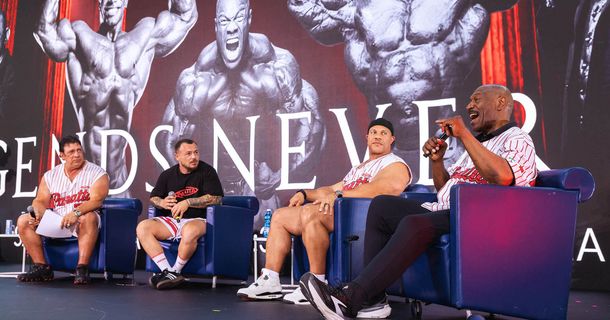 Panatta brachte vier Bodybuilding-Legenden auf die Bühne der RiminiWellness 