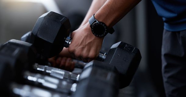 Das American College of Sports Medicine veröffentlichte die Top.Fitnesstrends für 2025. Wearables ist wieder auf Rang 1