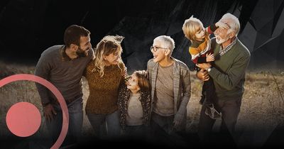 Familie beim Spaziergang