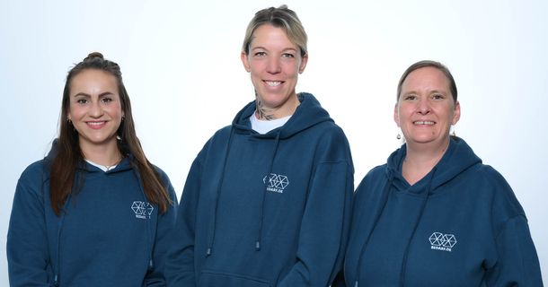 Gruppenbild mit Dina Jensen, Sandra Schwarz und Neele Runge