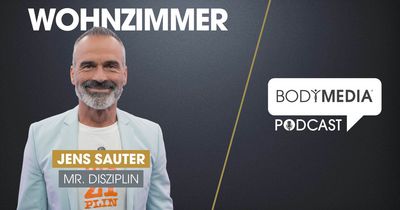 Jens Sauter vor BODYMEDIA Podcast Schrift