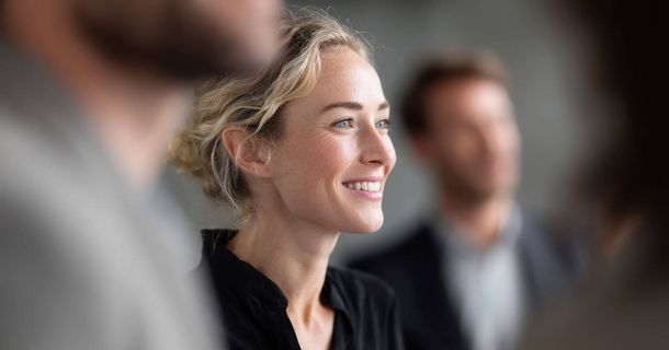 Die After Work Lecture am 8. Oktober 2025 (19–20 Uhr via Zoom) widmet sich einem oft unterschätzten Erfolgsfaktor in der Physiotherapie. Für Mitglieder von Physio Deutschland ist die Teilnahme kostenfrei.