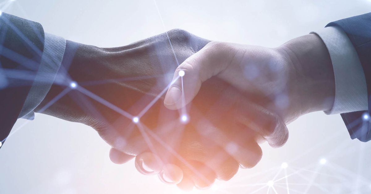 Clubessential Holdings übernimmt myFitApp BODYMEDIA Fachmagazin