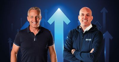 Martin Seibold und Stephan Schulan vor blauem Hintergrund