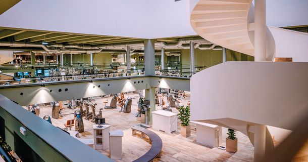 Die Stahltreppe im Zott Fitnessclub Waiblingen