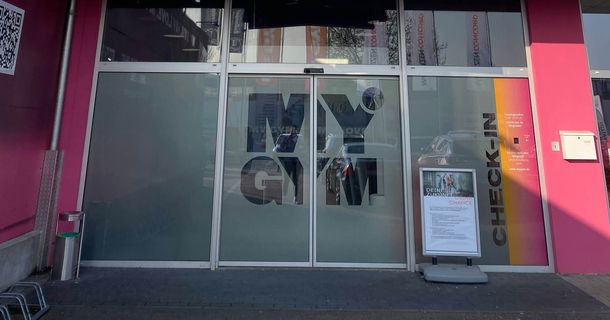 Außenansicht eines MYGYM-Fitnessstudios