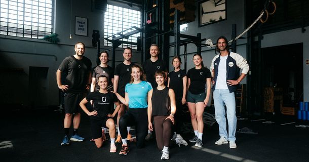 Lukas Schneider, Head of Partner Management Germany bei Urban Sports Club, und Nils Barkhoff, Inhaber der Bootbox by Original Bootcamp, berichten über das Konzept hinter dem Erfolg.