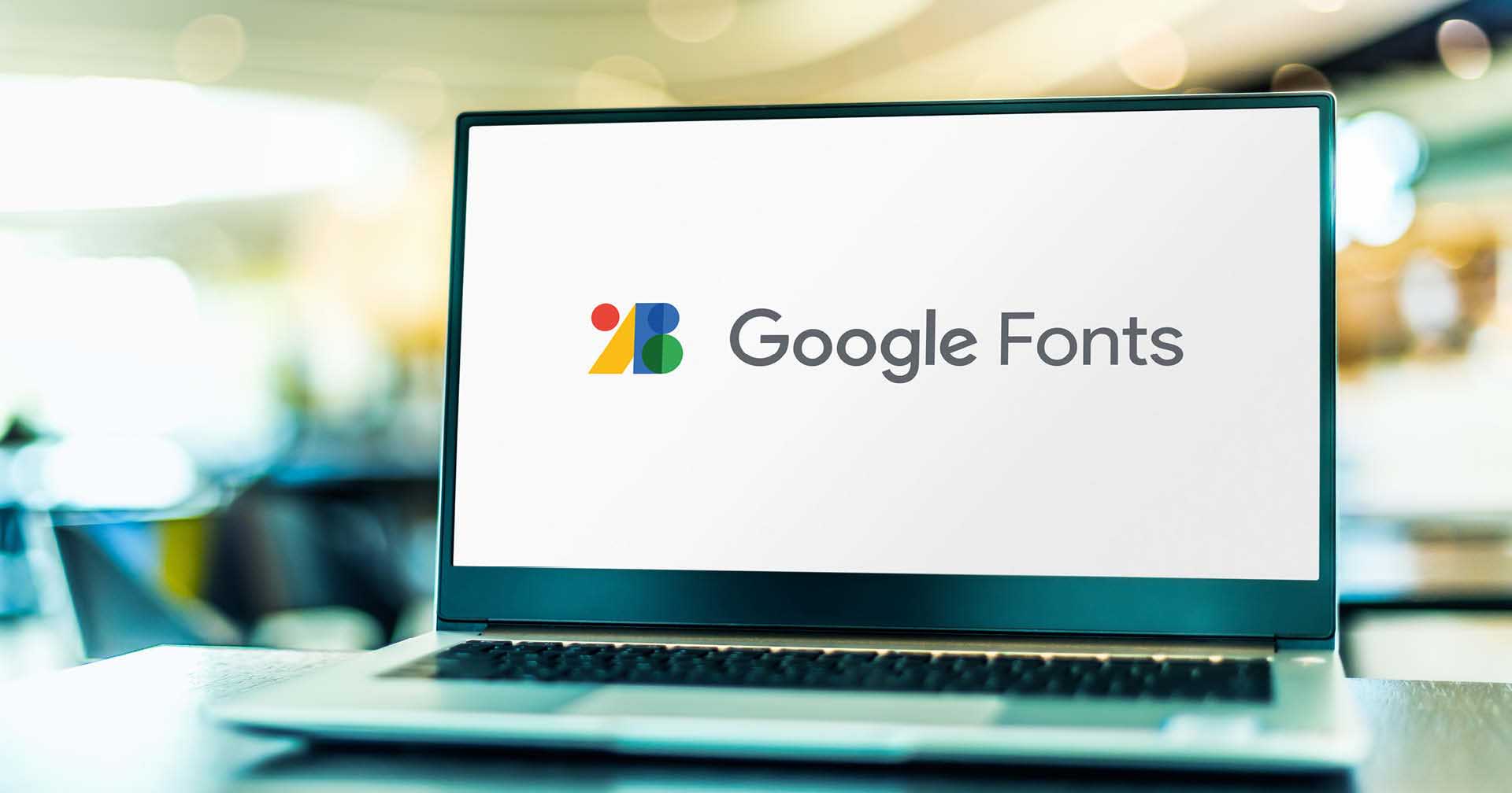 Laptopbildschirm mit der Aufschrift "Google Fonts"