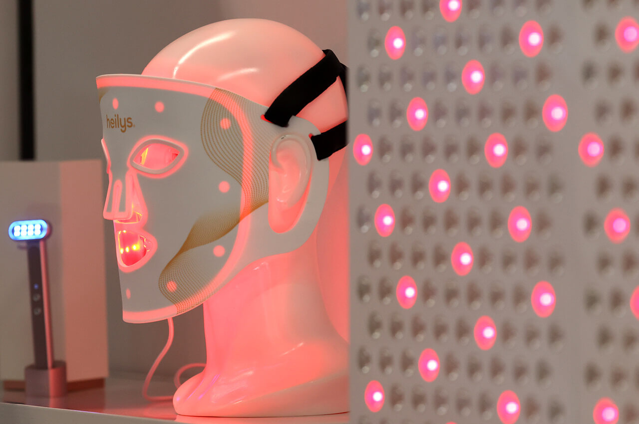 Maske für Rotlichtbehandlung