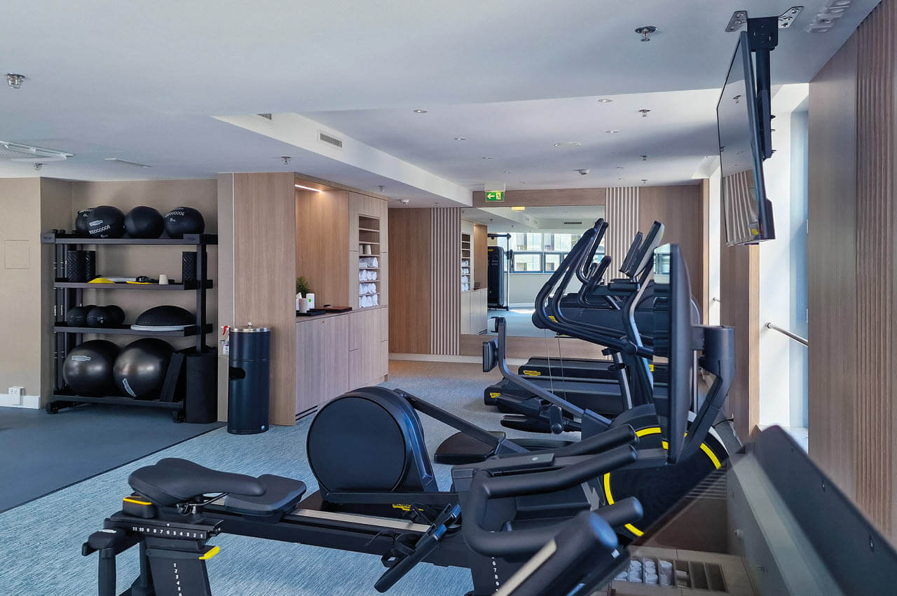 Technogym-Ger&auml;te im Der Fitnessbereich des Courtyard by Marriott City Center