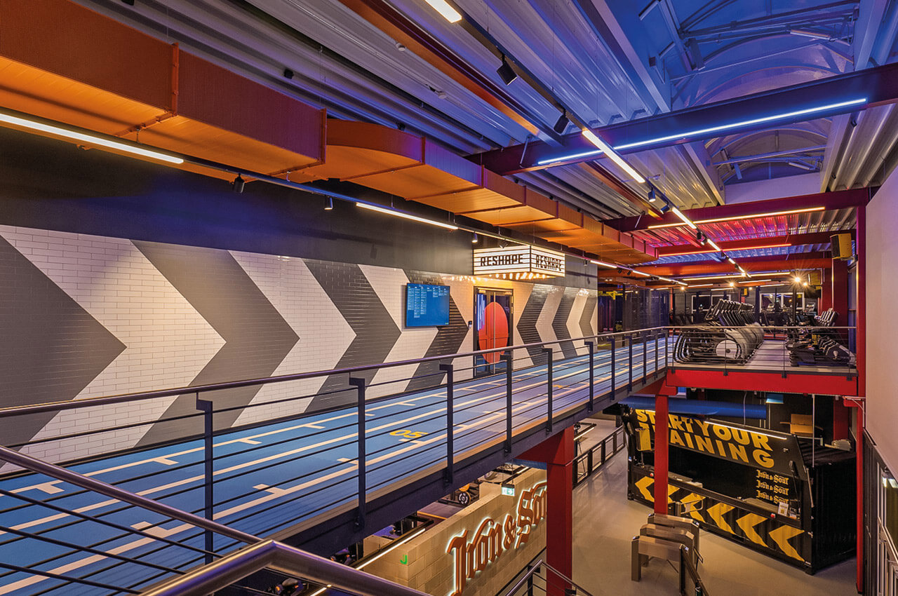 Der Treppenaufgang im Iron&Soul in Köln