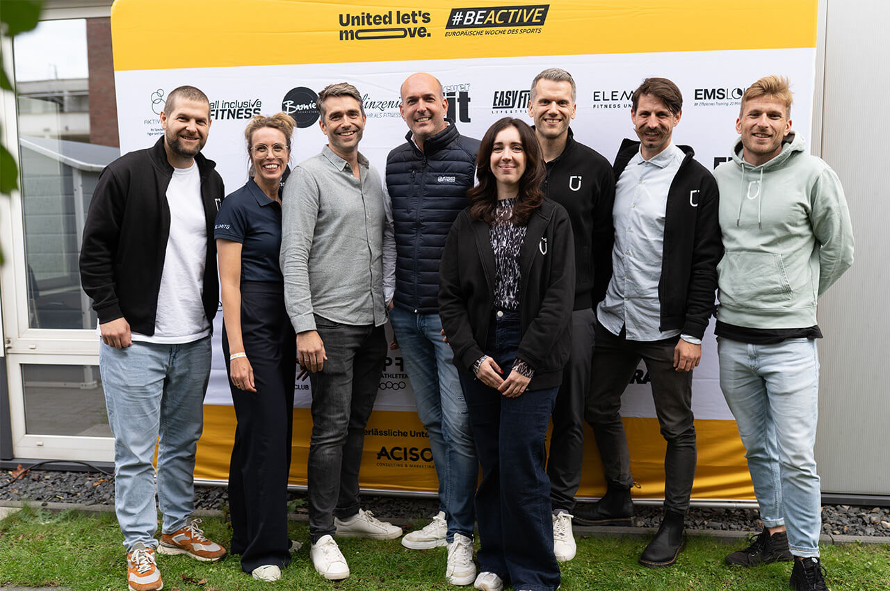 Dieses Jahr hat sich erstmalig die Fitness- und Wellnessplattform Urban Sports Club der Initiative angeschlossen – so können Interessenten an 7.000 Partnerstandorten trainieren. Mitglieder von Urban Sports bei United lets move Auftakt