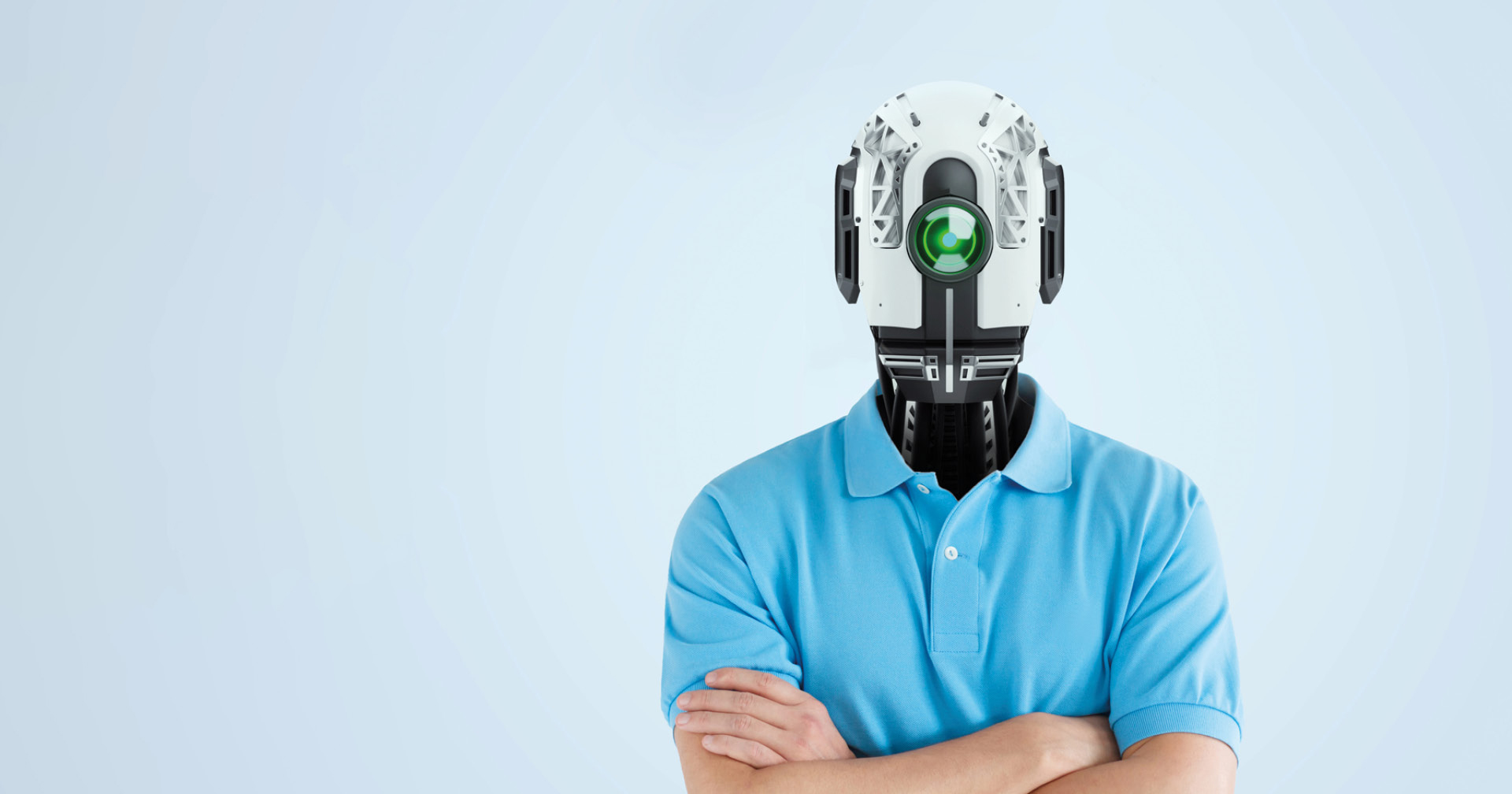 Physiotherapeut mit Roboterkopf